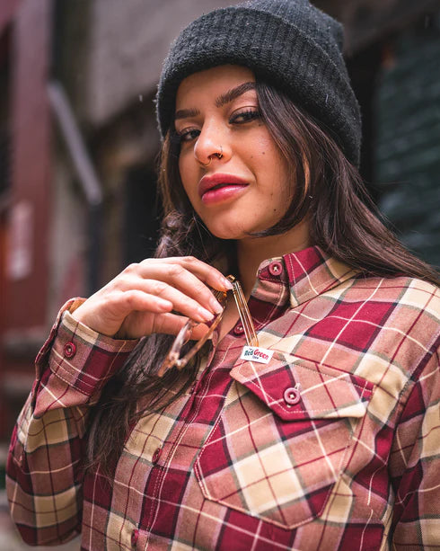 Green shirt red flannel best sale